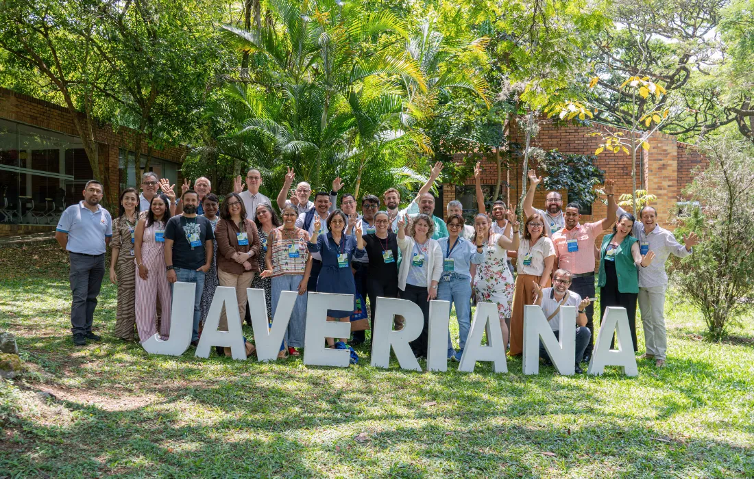 Javeriana Cali fue sede del encuentro internacional de redes internacionales de AUSJAL