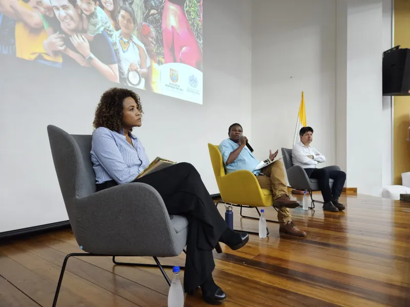 II Foro Cali Ciudadana: una apuesta por tejernos desde la confianza II Foro Cali Ciudadana: una apuesta por tejernos desde la confianza