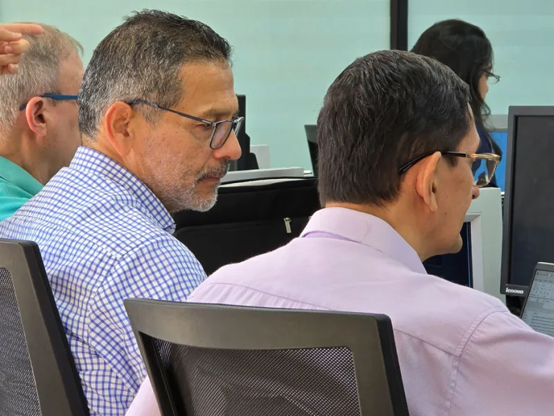 La inteligencia artificial como aliada estratégica en los negocios y la academia La inteligencia artificial como aliada estratégica en los negocios y la academia